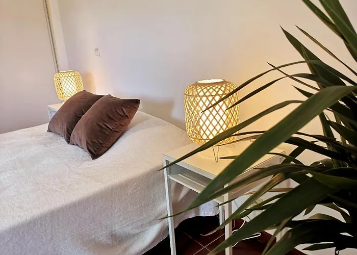 Pool And Garden Village-near Apartament