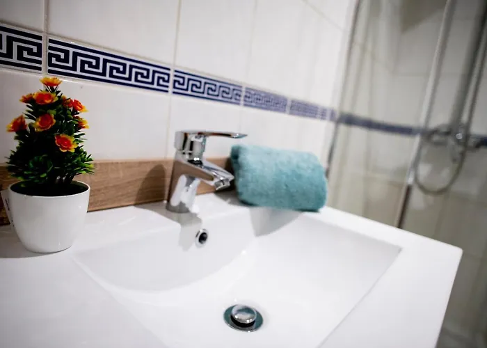 Apartament Pool And Garden Village-near