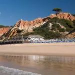Pool And Garden Village-near Διαμέρισμα Αλμπουφέιρα