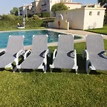 Pool And Garden Village-near Αλμπουφέιρα