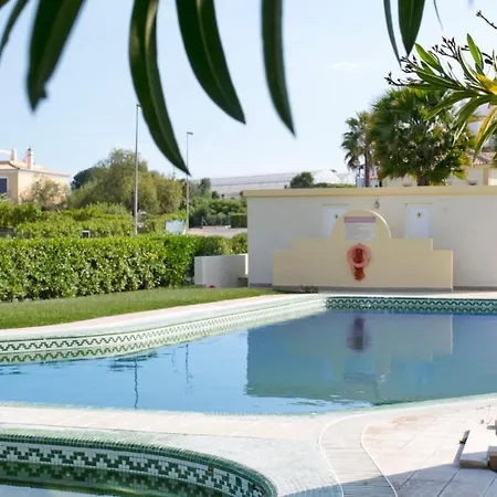 Pool And Garden Village-near Apartment