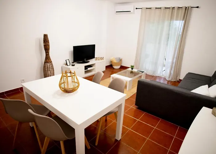 Appartement Pool&garden Village-near